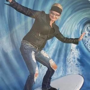 Meet your Posher, Lisa